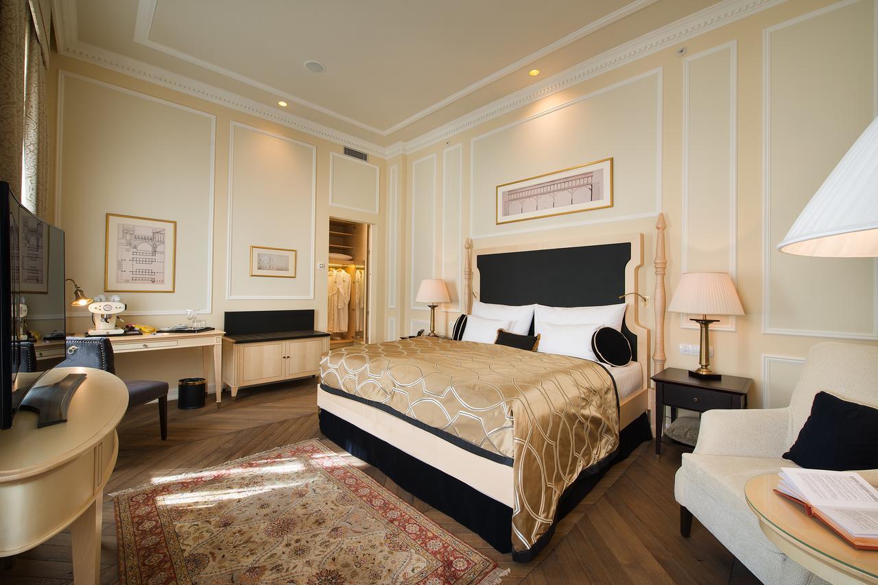 Wilson Palace By Loft Bratislava Buitenkant foto
